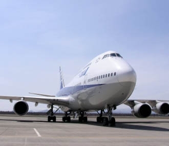 海南航空推出购国际商务舱赠送国内免票活动